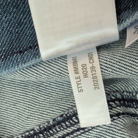 Madewell NWOT Slim Demi-Boot Jeans W/ Center Seam Size 24 - Picture 10 of 11